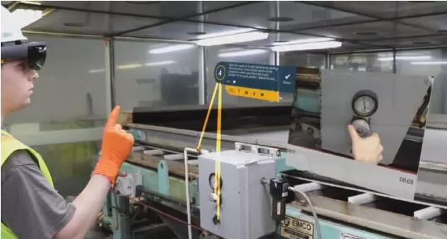 HoloLens 与污水处理厂